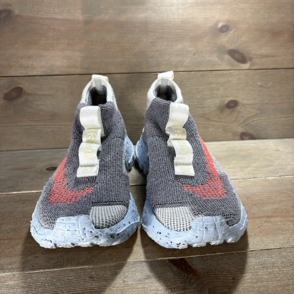 nike space hippie 02 mens size 7 shoes gray slip on athletic sneakers